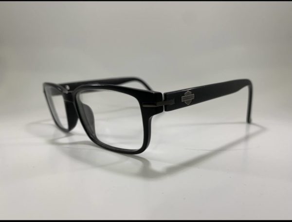 OD -2.00 +0.50 ×175   OS -1.50 +0.25 ×176 - Image 2